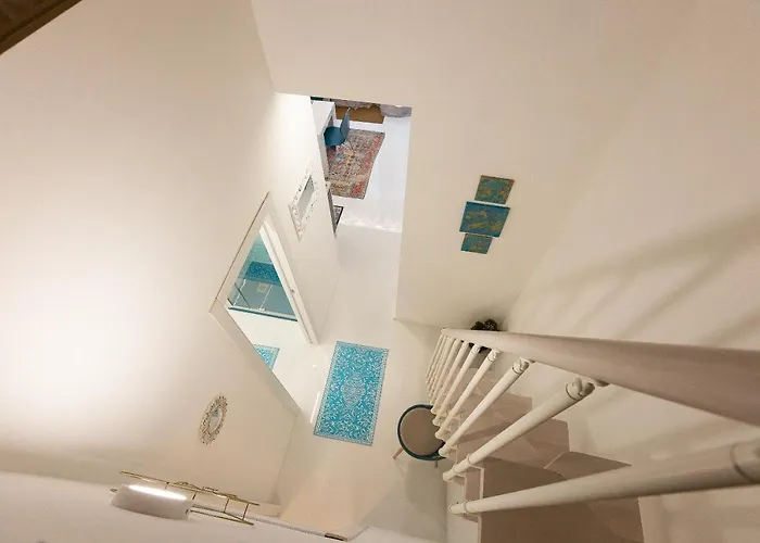 Colosseum Nest By First Apartment *