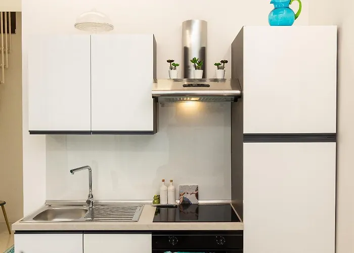 Apartment Colosseum Nest By First *